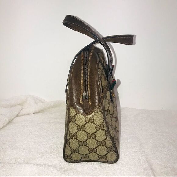 Super cute Gucci mini tote - Picture 5 of 14